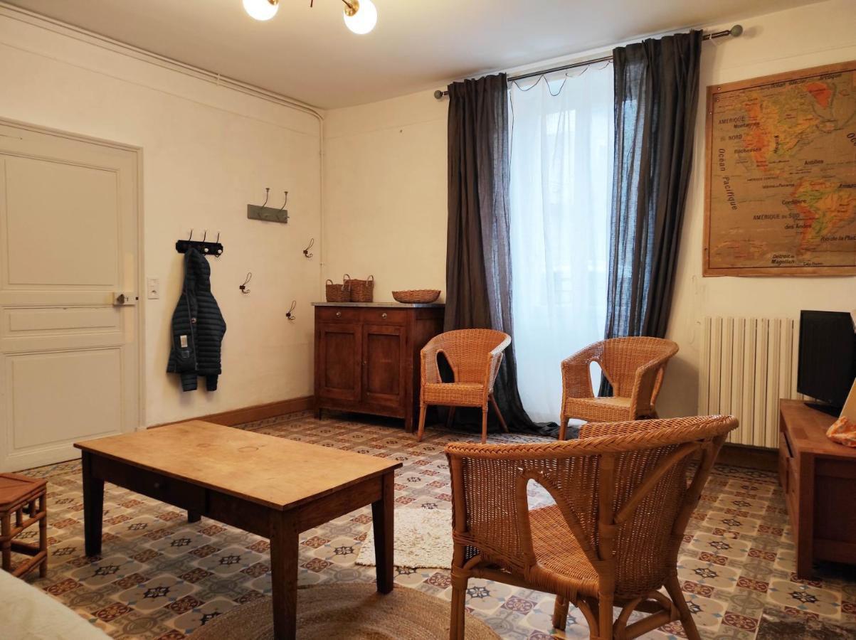Gite Le Mage - Maison De Retrouvailles Saint-Marcel (Indre) Exterior foto